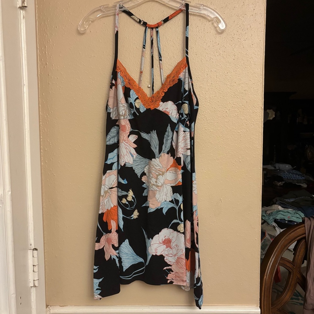 Secret Treasures Multicolor Floral Nightgown